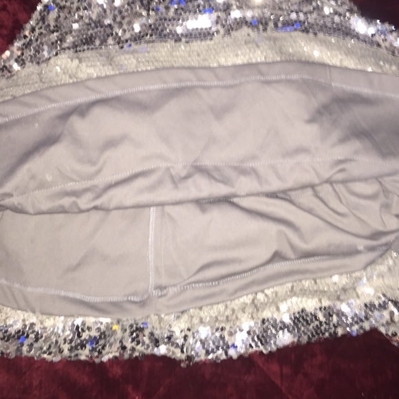 Holiday sequin dress - Picture 4 of 4