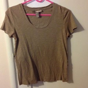 Scoop neck tshirt