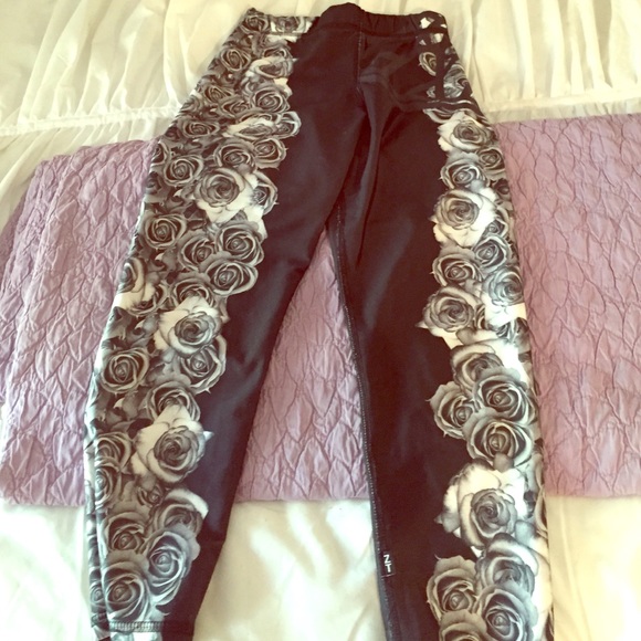 Zara Terez for SoulCycle Floral Capri Leggings