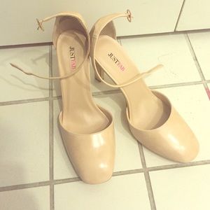 Beige day heels