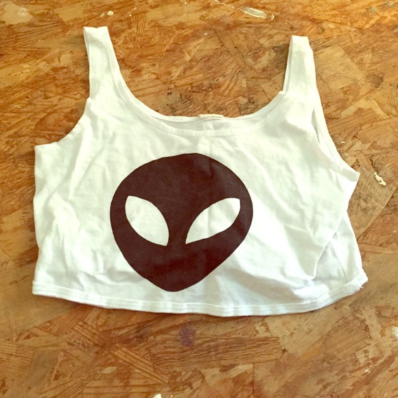 Alien crop top