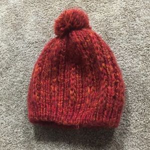 Women's knit beanie