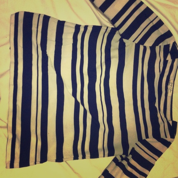 Black & White Stripped Button Up Blouse 👕