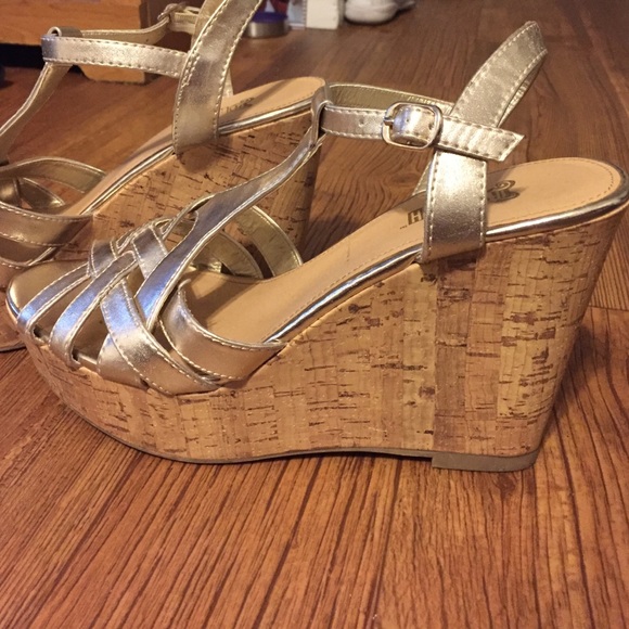 Wedges - Picture 2 of 4