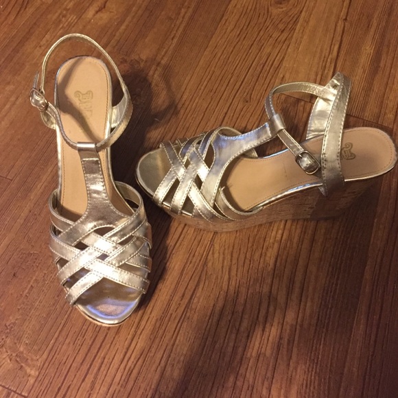 Wedges - Picture 4 of 4