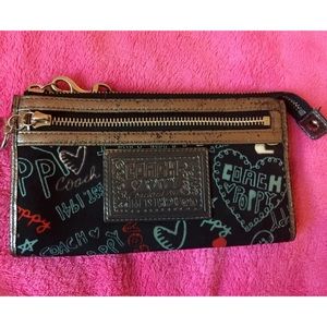 Coach Poppy Wristlet/Wallet