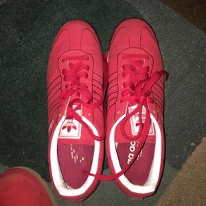 Red Samoa adidas