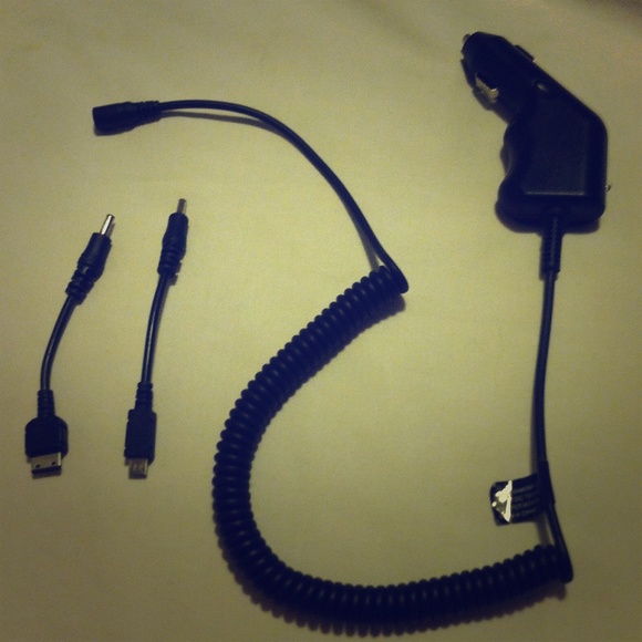 Car Charger With Detatchable Charger Types 🔌