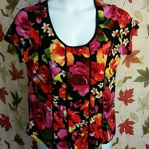 dressbarn Flower print stretchy blouse Size XL