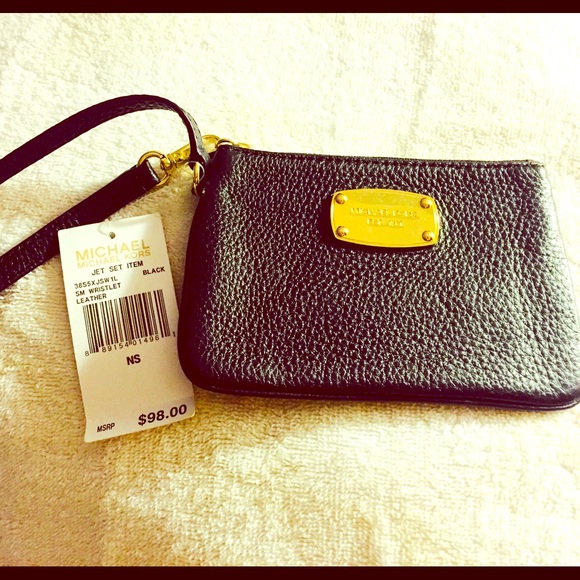 Michael Kors wristlet black