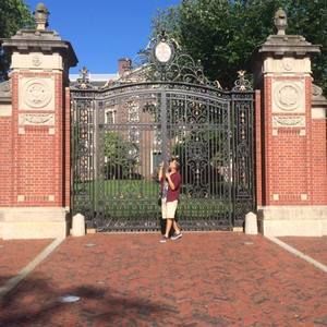 Meet your Posher, Jonathan