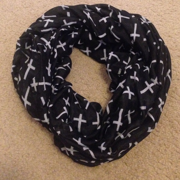 Black silky scarf with white crosses 💜