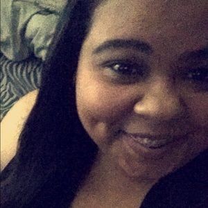 Meet your Posher, Marika