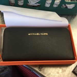 MK wallet
