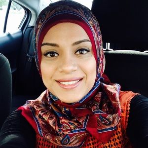 Meet your Posher, Farah