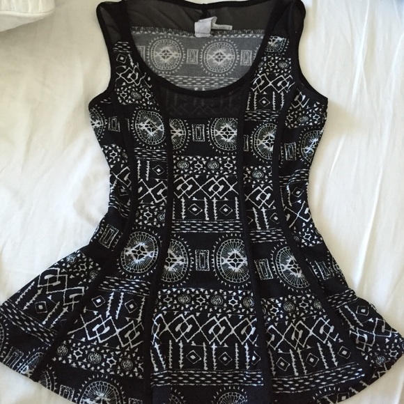 🔥🔥Tribal peplum top🔥🔥