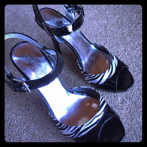 Guess heels - Picture 1 of 4