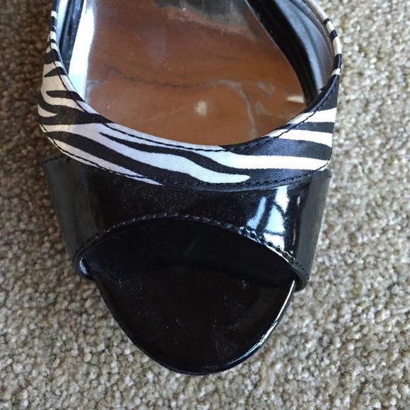 Guess heels - Picture 3 of 4