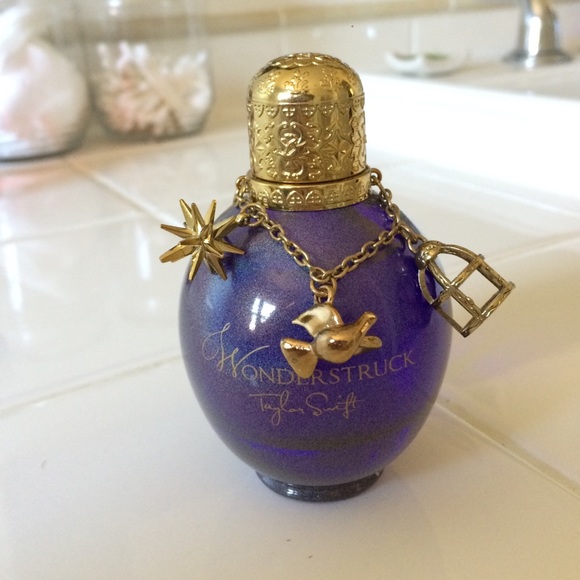 Taylor swift wonder struck