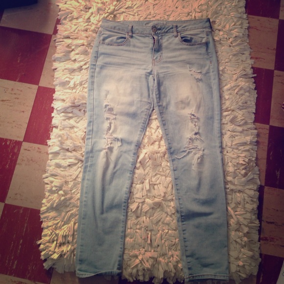 American Eagle Light Colored jeans