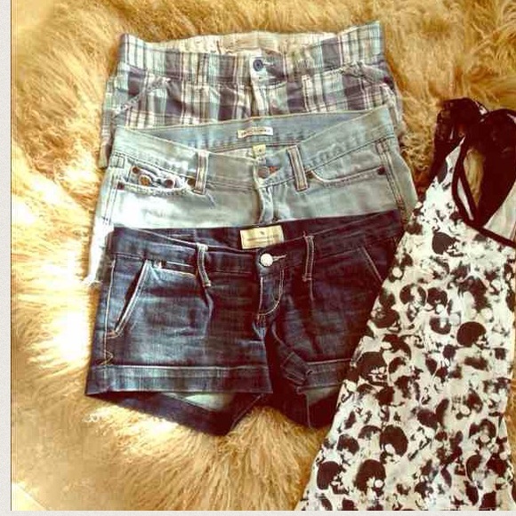 (2Pairs) Abercrombie & Fitch and Hollister Shorts - Picture 2 of 2