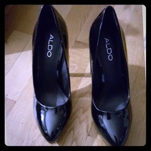Aldo patent leather pumps