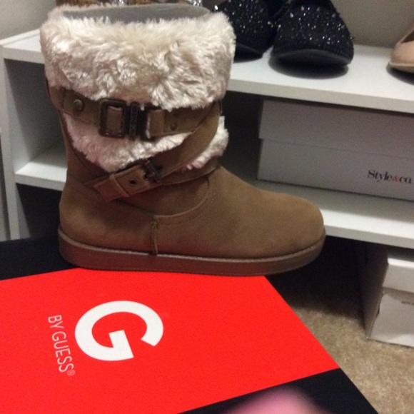 Guess Winter Boots