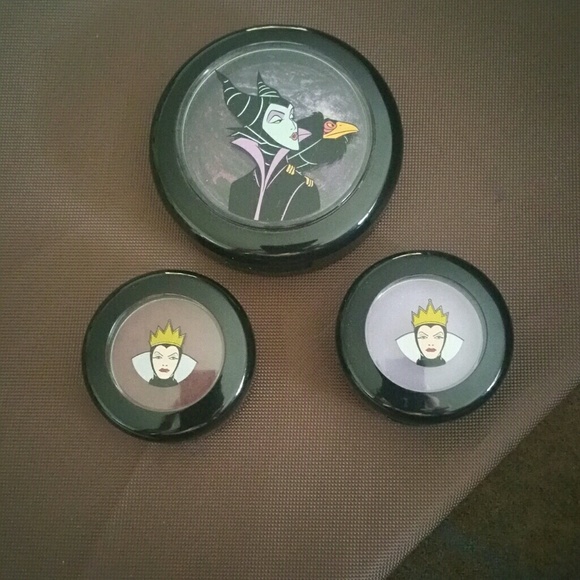 MAC Cosmetics Other - 🔴SOLD IN BUNDLE🔴 MAC LE Disney's Villains