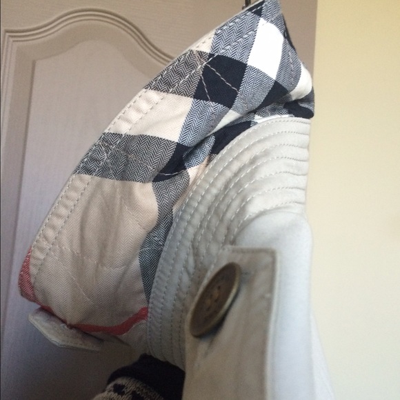 Burberry Brit Trench Coat - Picture 3 of 4