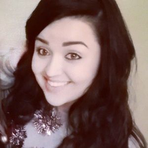 Meet your Posher, Monica