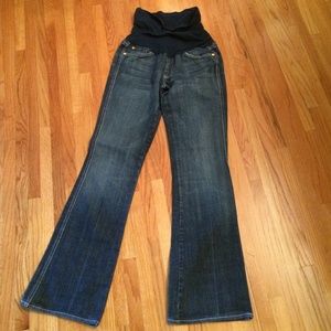 Seven for all mankind maternity jeans size 29!