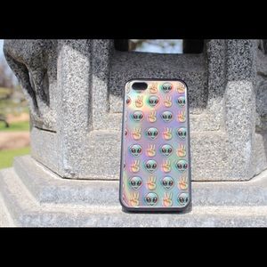 iPhone 6 Alien Peace Emoji Holographic case