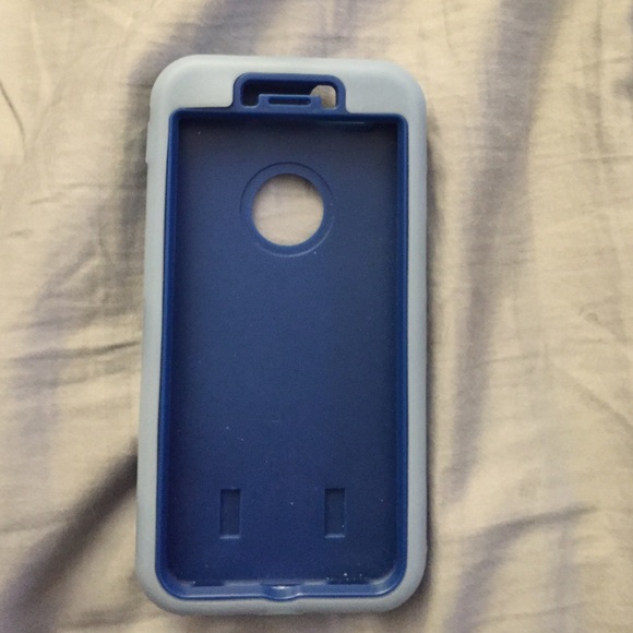 Blue glow in the dark silicon iPhone 6 case