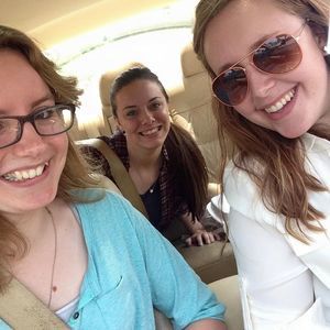 Meet your Posher, Olivia