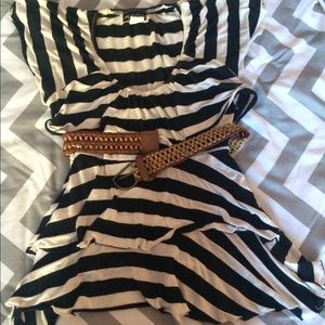 Little girls shirt w/ belt