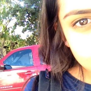 Meet your Posher, Kimberly