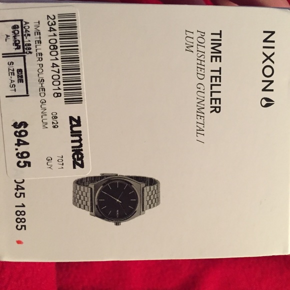 Nixon watch