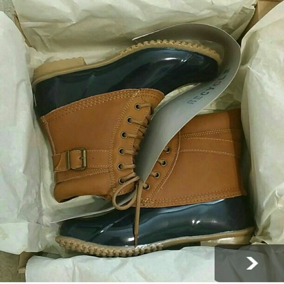NIB Duck Boots