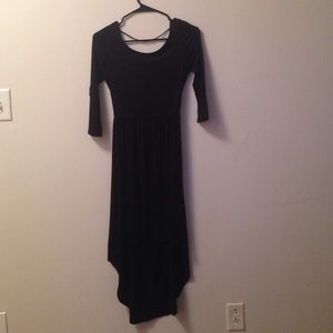 Black high-low maxi dress