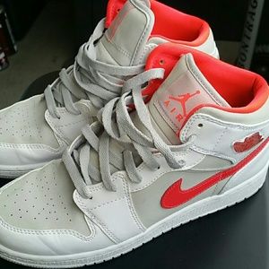 Nike Air Jordans (Youth)