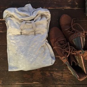 NWOT - Amazingly Comfy Oversized Sweatshirt