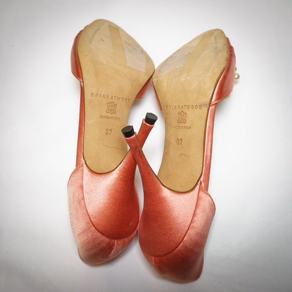 Coral satin stilettos with pearl detailing - Picture 4 of 4