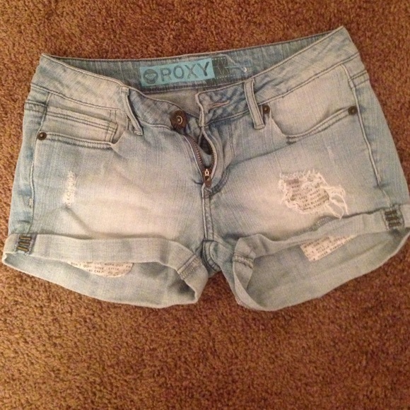 Light blue wash Jean shorts