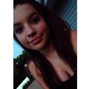 Meet your Posher, Ashlyn