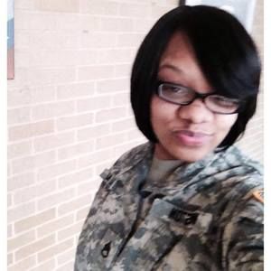 Meet your Posher, Ebony