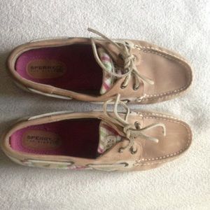 Size 7.5 Sperry Topsiders