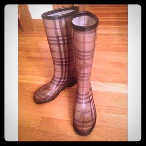 Authentic Burberry Rain Boots!