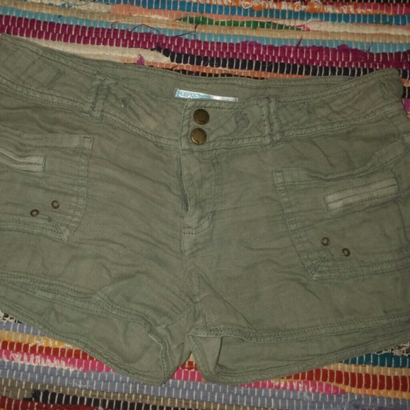 Olive Green Khaki Cargo style Short Shorts