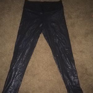 VS yoga pants with pattern.