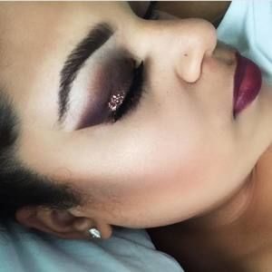 Meet your Posher, Marí